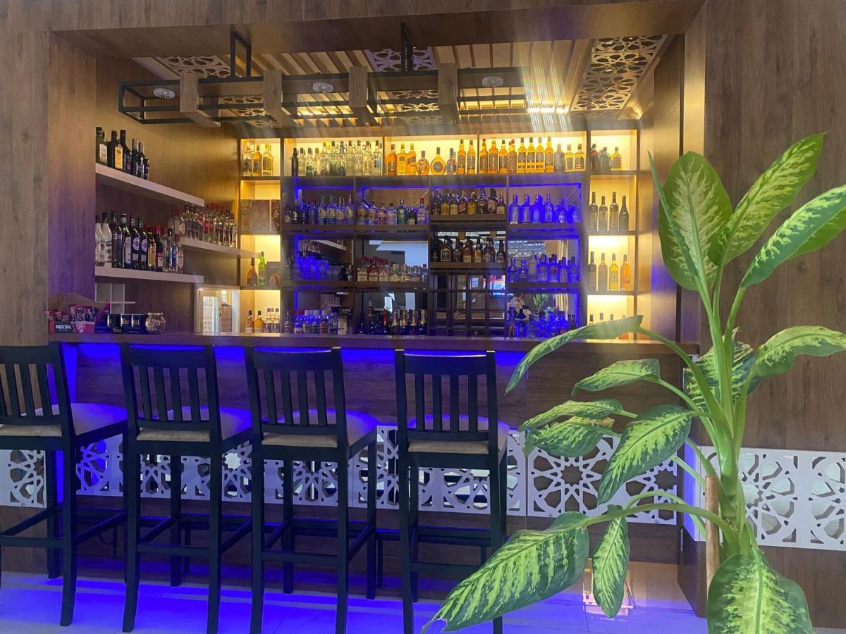 En Kaya Hotel Nicosia Eksteriør billede